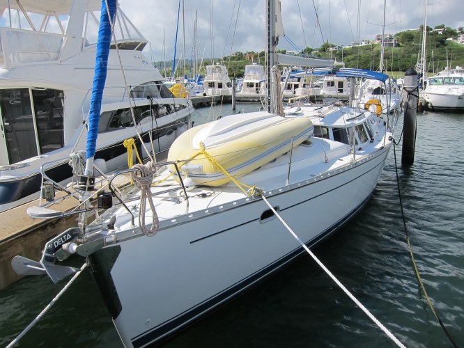 Used Sail Monohull for Sale 2003 Sun Odyssey 43DS Boat Highlights